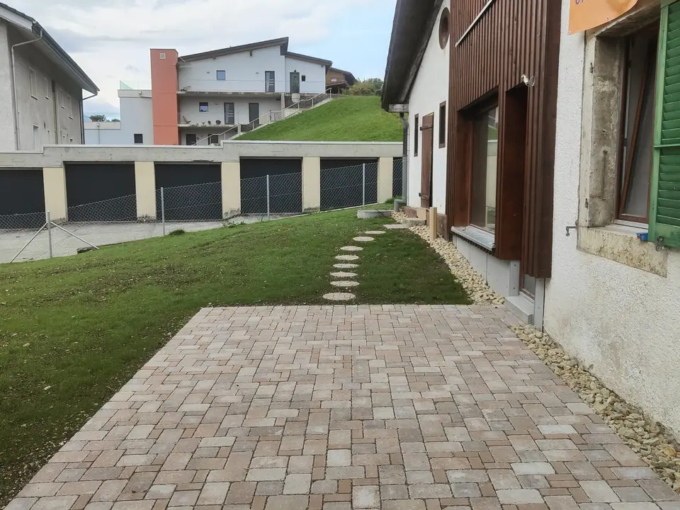 Pavage ou dallage extérieur posé par F. Mühlheim